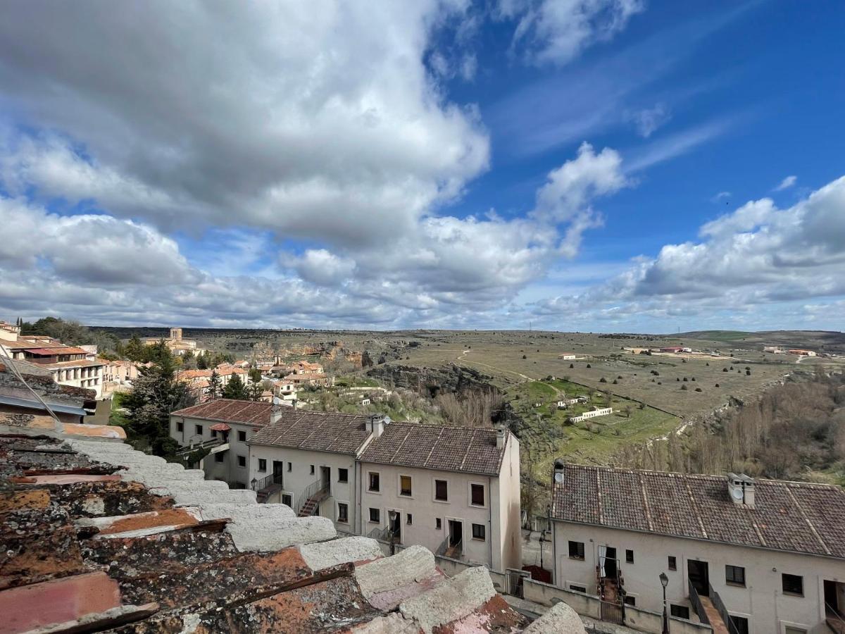Hotel-Hospederia Los Templarios Sepúlveda Exteriér fotografie